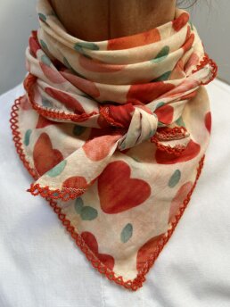 THREE M - Scarves 2582 (hearts)