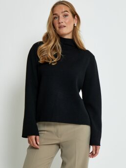 MINUS - MSLupi High Neck Knit Pullover