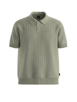 BOSS - Akoppo BOSS - Akoppo