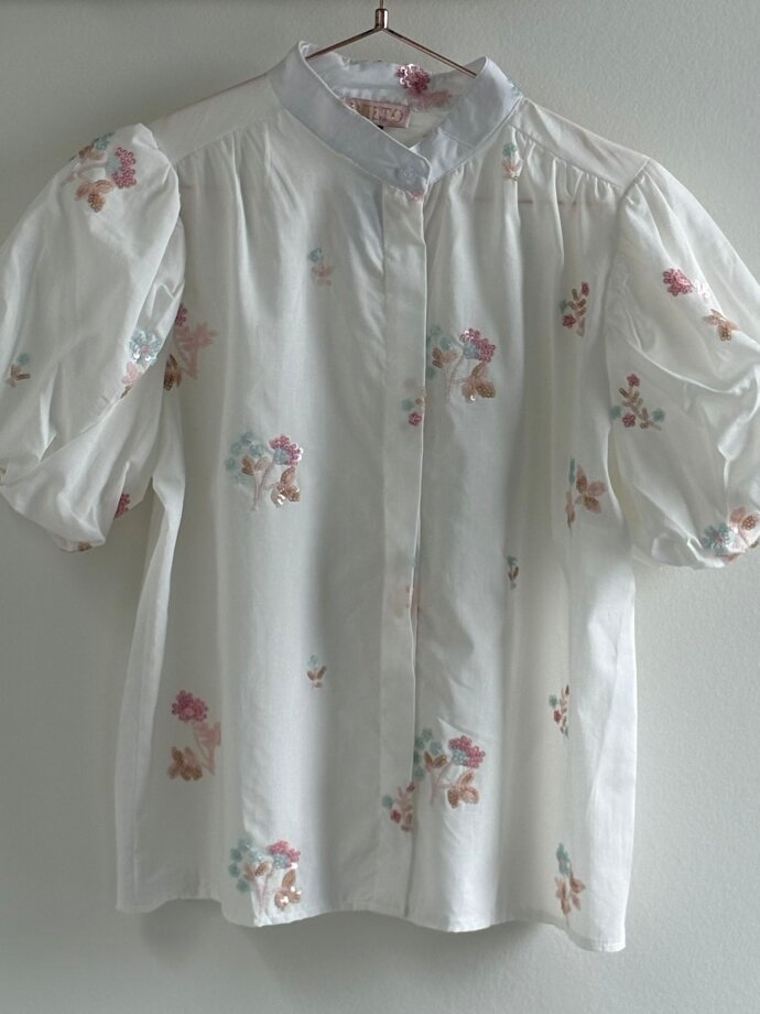 THREE M - Blouse with flowers