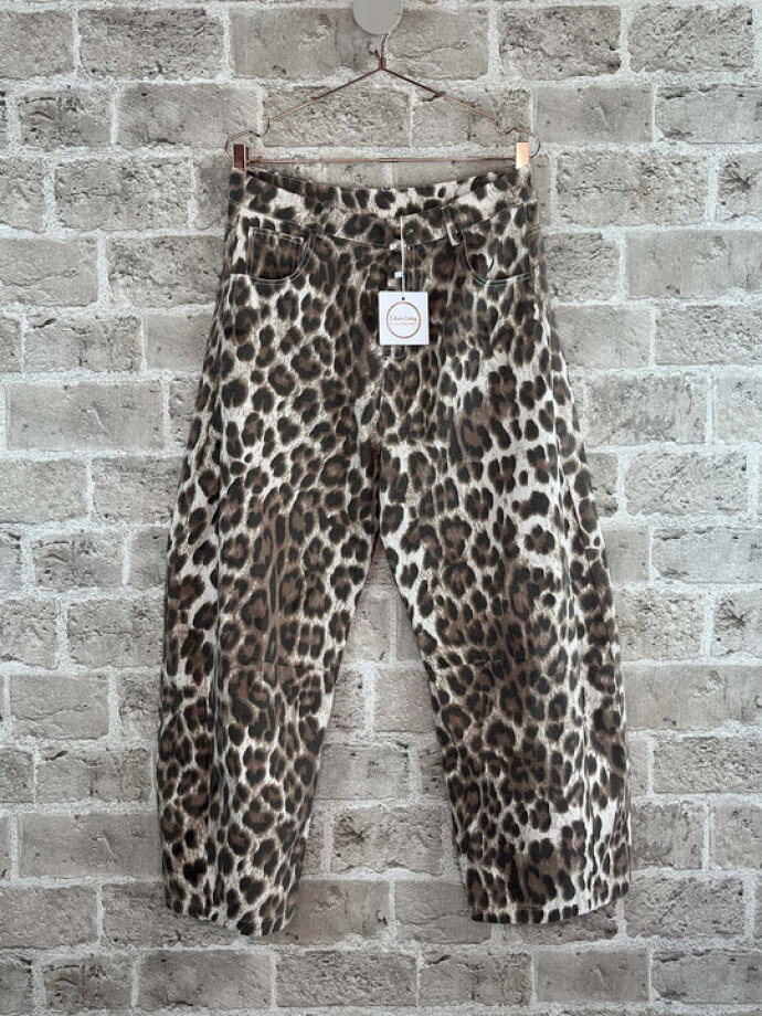 Cabana Living - Wild Balo buks Cabana Living - Wild Balo buks