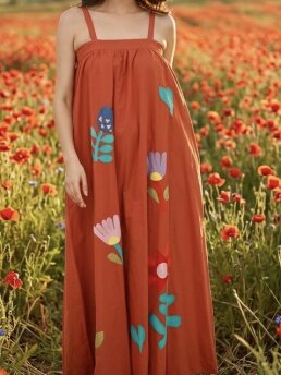 QNUZ - Boheme Dress w Embrodery, Shou