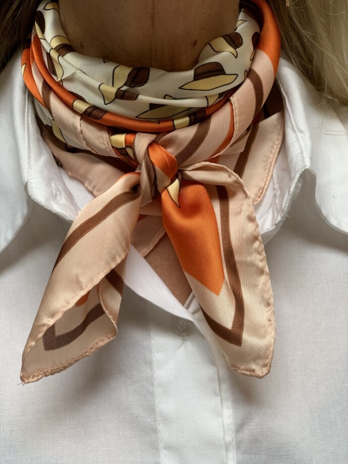 THREE M - Scarves 2263